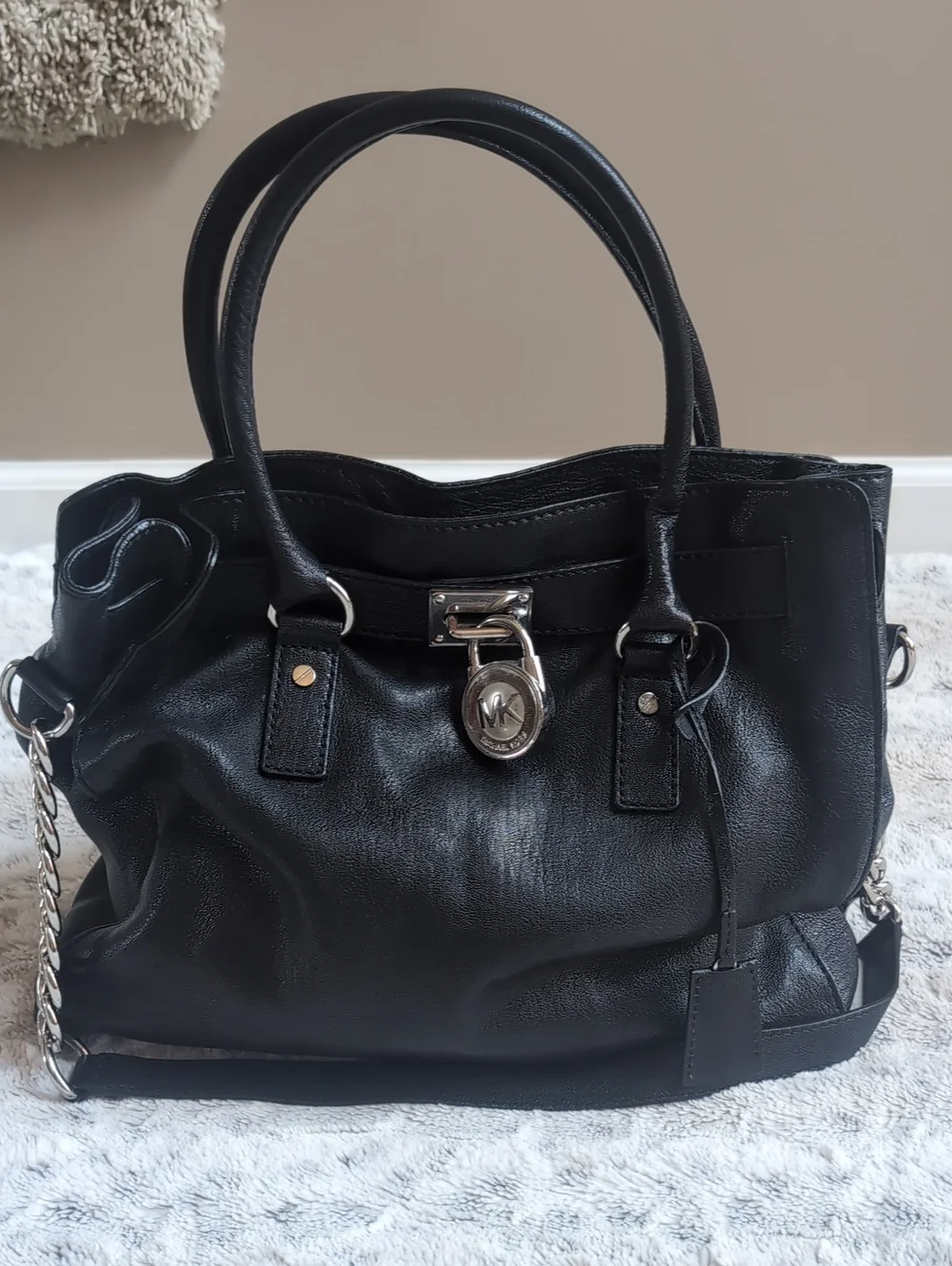 Michael Kors gently pre